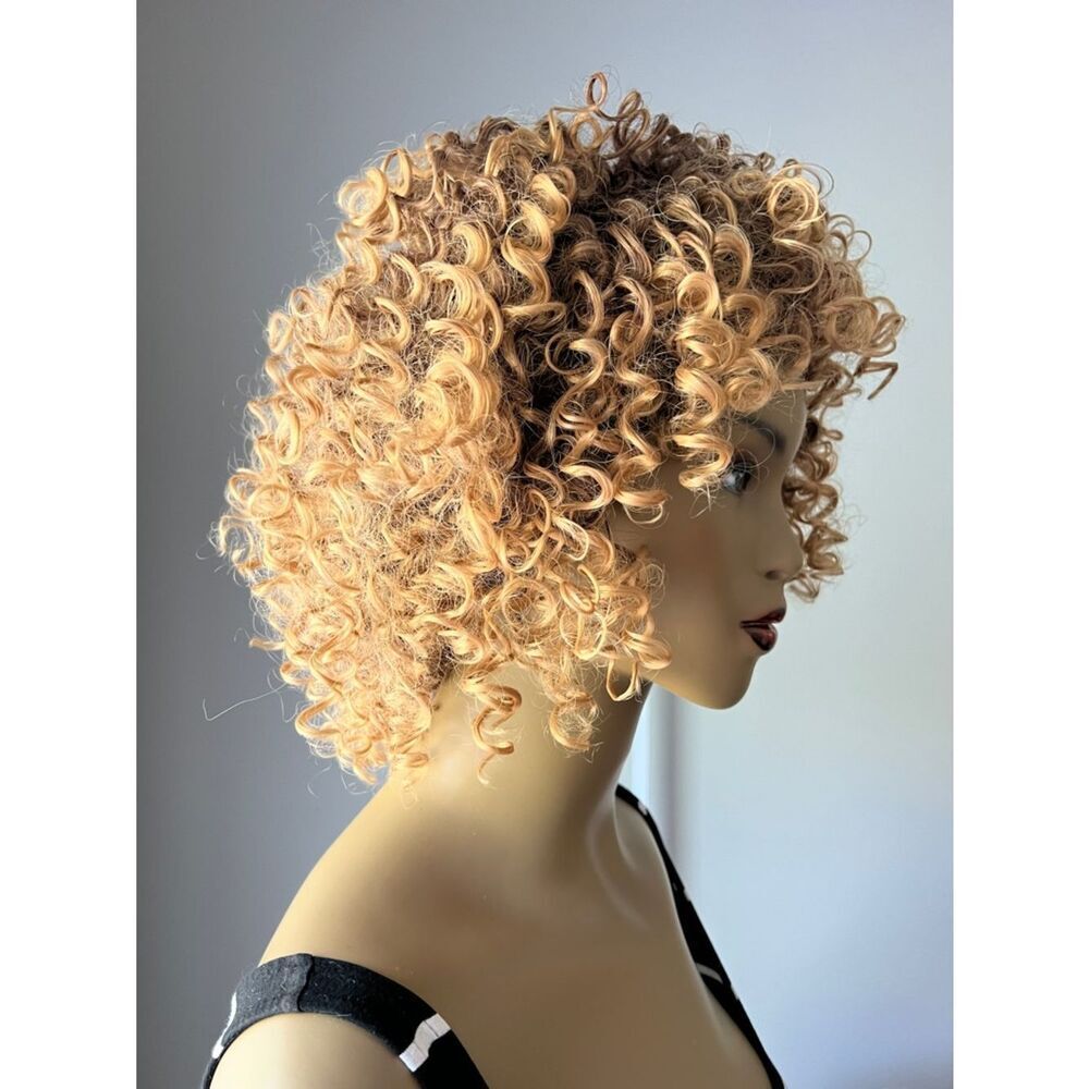 Amazon Curly Synthetic Wig - Honey Blonde Ombre